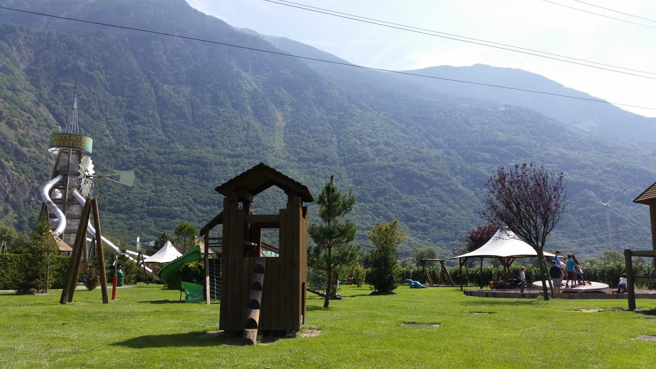 Août 2014